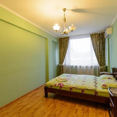 Апартаменти 3-Кімнатні М. Золоті Ворота Київ Екстер'єр фото
